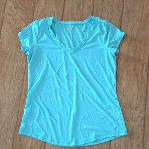 Xersion Light Green V-Neck Short Sleeve Tee